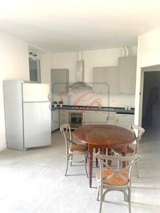 Trilocale in VIA VERGA, Osio Sotto, 1 bagno, giardino privato, 85 m²