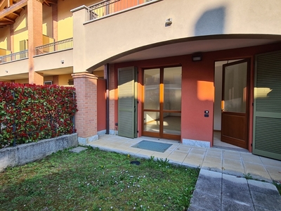 Villa a schiera a Pagazzano, 4 locali, 2 bagni, giardino privato