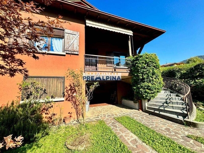 Villa a schiera in vendita a Leffe Bergamo