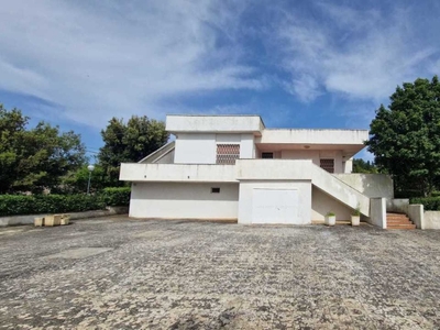Villa in Contrada Romanelli 303, Monopoli, 3 locali, 125 m² in vendita