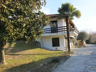 Villa in Vendita a Baldissero Torinese Strada Pino Torinese