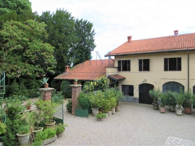 Villa in Vendita a Buscate Via G. Marconi