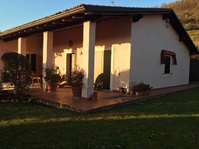 Villa in Vendita a Gussago