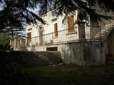 Villa in Vendita a Modica