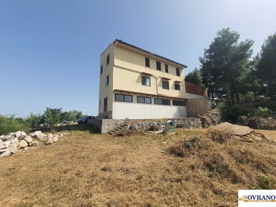 Villa in Vendita a Monreale Via Esterna Monte Caputo
