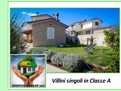 Villa in Vendita a Osimo via fregonara galo ida