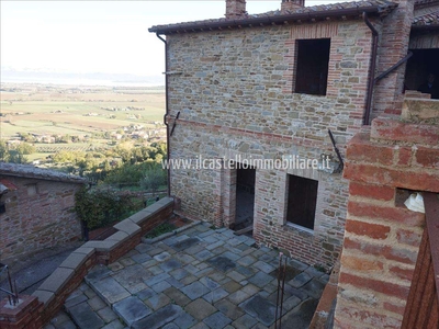 Villa in Vendita a Panicale