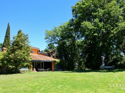 Villa in Vendita a Riano Loc. Colleromano