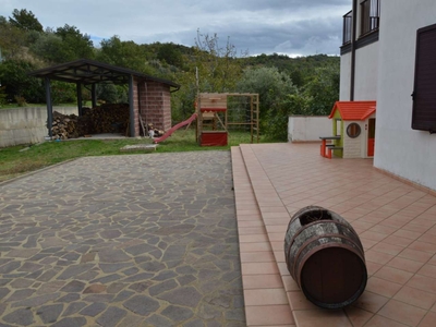 Villa in Vendita a San Demetrio Corone c.da Cacossa