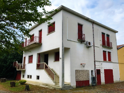 Villa in Vendita a San Pietro in Casale via Galliera Sud 43