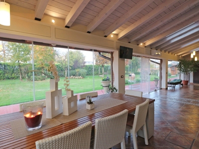 Villa in Via Brescia 20, Montichiari, 8 locali, 5 bagni, 440 m²