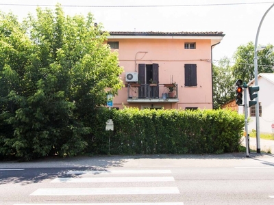 Villa in VIA CREVALCORE, San Giovanni in Persiceto, 10 locali, 4 bagni