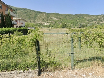 Villa in Via del pioppo 300, Avezzano, 1100 m², multilivello