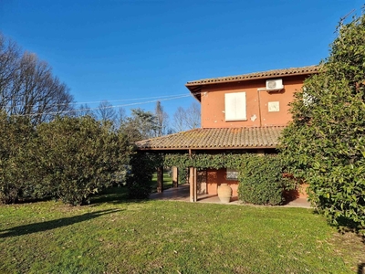 Villa in Via Stiatico 25, San Giorgio di Piano, 12 locali, 4 bagni