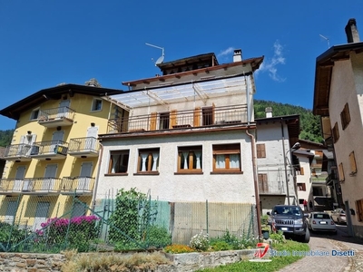 Villa in Vicolo Gavia, Ponte di Legno, 7 locali, 2 bagni, posto auto