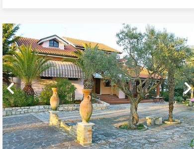 villa indipendente in vendita a Monteprandone