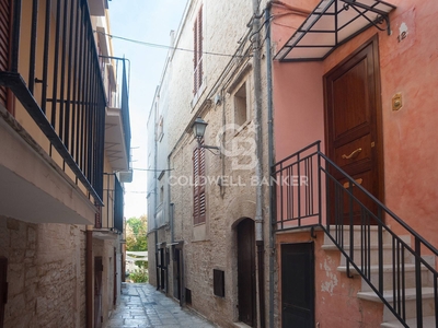 Appartamento in vendita a Ruvo di Puglia - Zona: Centro