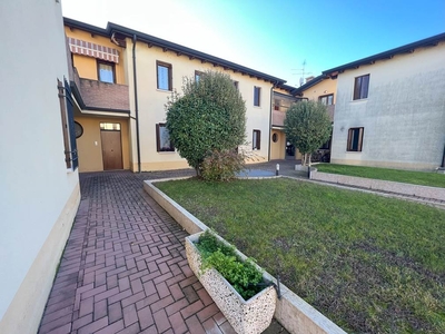 Appartamento in vendita a Villimpenta Mantova