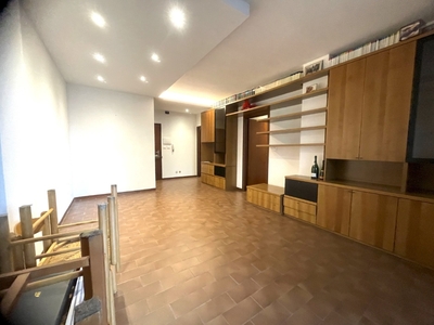 Appartamento in Via Antonio Banfi 20, Imola, 5 locali, con box, 131 m²