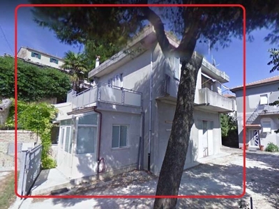 Casa indipendente in Montesicuro 97/C, Ancona, 6 locali, 1 bagno