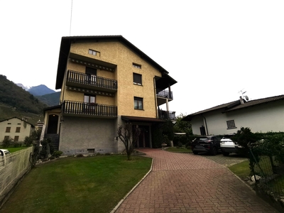 Casa singola in vendita a Buglio In Monte Sondrio Ronco