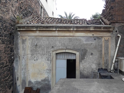 Casa singola in vendita a Catania Piazza Risorgimento / Medaglie D'oro