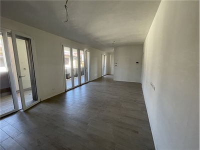 Appartamento in Via Oltrona, 1, Pessano con Bornago (MI)