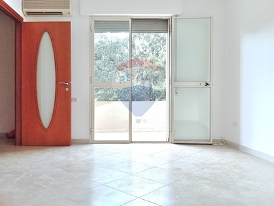 Quadrilocale a Cagliari, 2 bagni, 173 m², multilivello, buono stato