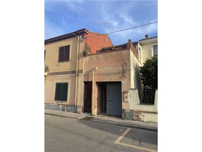 Appartamento in Via Rossini, 59, Terralba (OR)