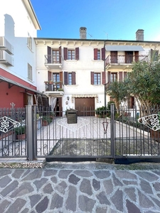 Villa a schiera in vendita a Revere Mantova