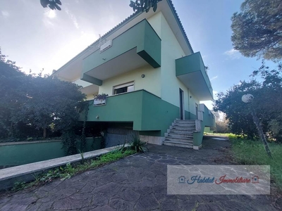 Villa bifamiliare in vendita a Nettuno Roma Seccia