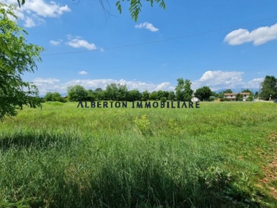 Terreno Residenziale in vendita a Montebelluna via Sant'Andrea