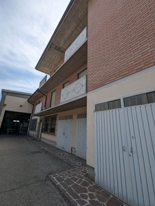 Appartamento a Castelfranco Emilia, 5 locali, 2 bagni, 300 m²