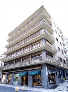 Appartamento Corso Garibaldi SUD 5 vani 150mq
