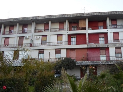 Appartamento in Vendita in Via Alfio Barbagallo a Pedara