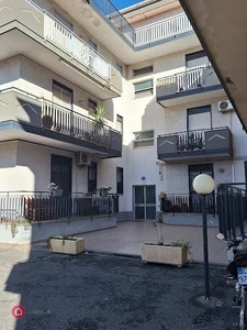 Appartamento in Vendita in Via Scale S.Anna 49 a Aci Catena