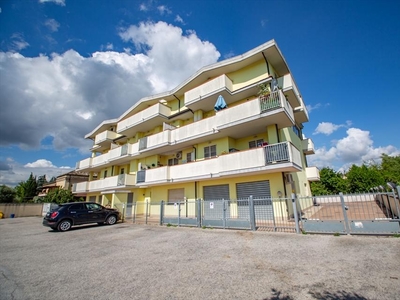 Appartamento Via Fontanelle 33/3 FONTANELLE trilocale 93mq