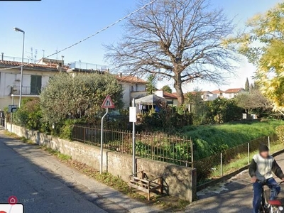 Casa Bi/Trifamiliare in Vendita in Via Piastroni a Pisa