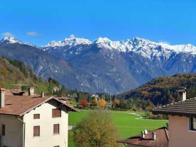 Casa in vendita 4 Stanze da letto a Sella Giudicarie