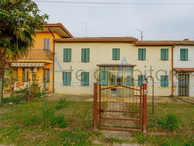 Casa semindipendente in Via Enrico Fermi 6, Saonara, 6 locali, 1 bagno