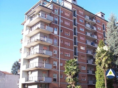 Cerro Maggiore trilocale 67mq