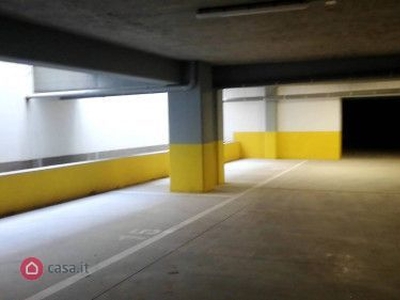 Garage/Posto auto in Vendita in Viale della Regione 36 a Caltanissetta