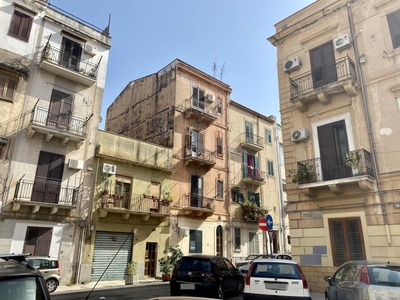 Palermo quadrilocale 75mq