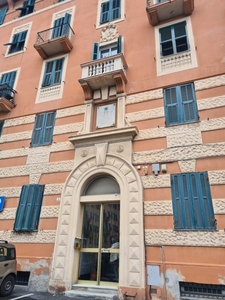 piazza Ragazzi 99 STURLA 6 vani 95mq