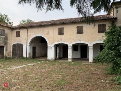 Rustico/Casale in Vendita in a Mogliano Veneto