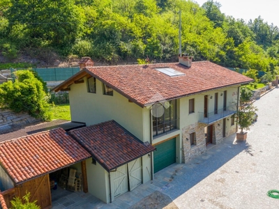 Villa in vendita a Saluzzo