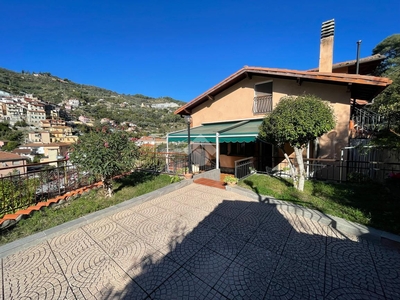 Villa in vendita a San Biagio Della Cima