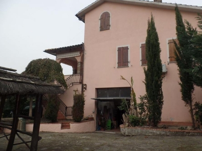 villaschiera in vendita a San Giovanni Valdarno