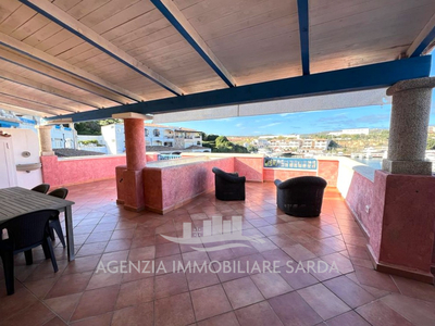 Appartamento con terrazzo a Santa Teresa Gallura