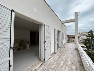 Appartamento con terrazzo, Porto San Giorgio borgo f.lli rosselli